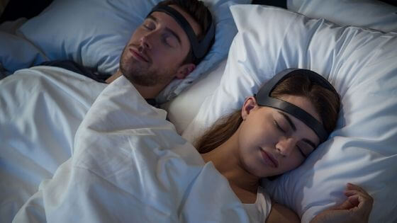 Bandeau_connecte_pour_mesurer_et_ameliorer_le_sommeil_grande
