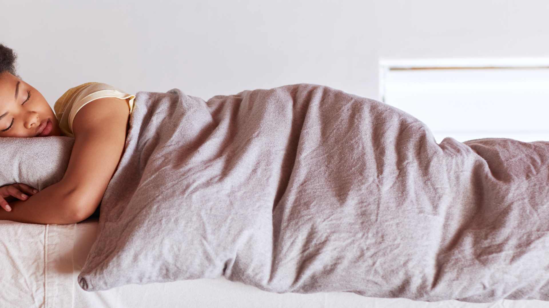 Comment la couverture lestée peut-elle vous aider à mieux dormir ?