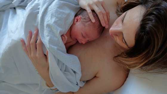 Des draps hypoallergéniques peuvent vous aider à apaiser vos crises d'urticaire la nuit