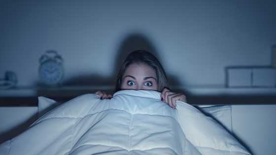 Le visionnage de films d'horreur peut avoir un impact physiologique néfaste pour le sommeil