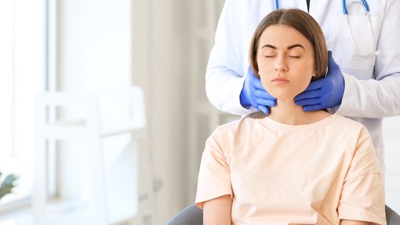 Les troubles de la thyroïde, une des causes de la fatigue hormonale