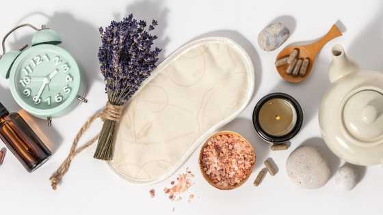 Masque de sommeil et autres produits et accessoires pour des nuits réparatrices