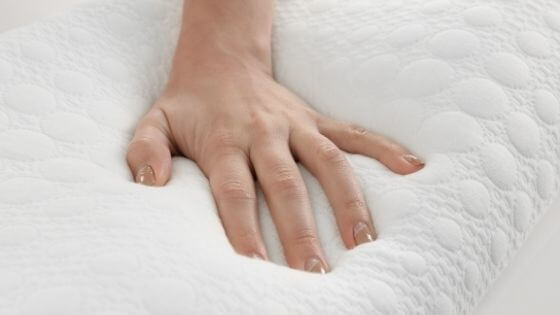 mousse_memoire_de_forme_73e9602d-fb88-40ea-ba74-9d7e9b044b49