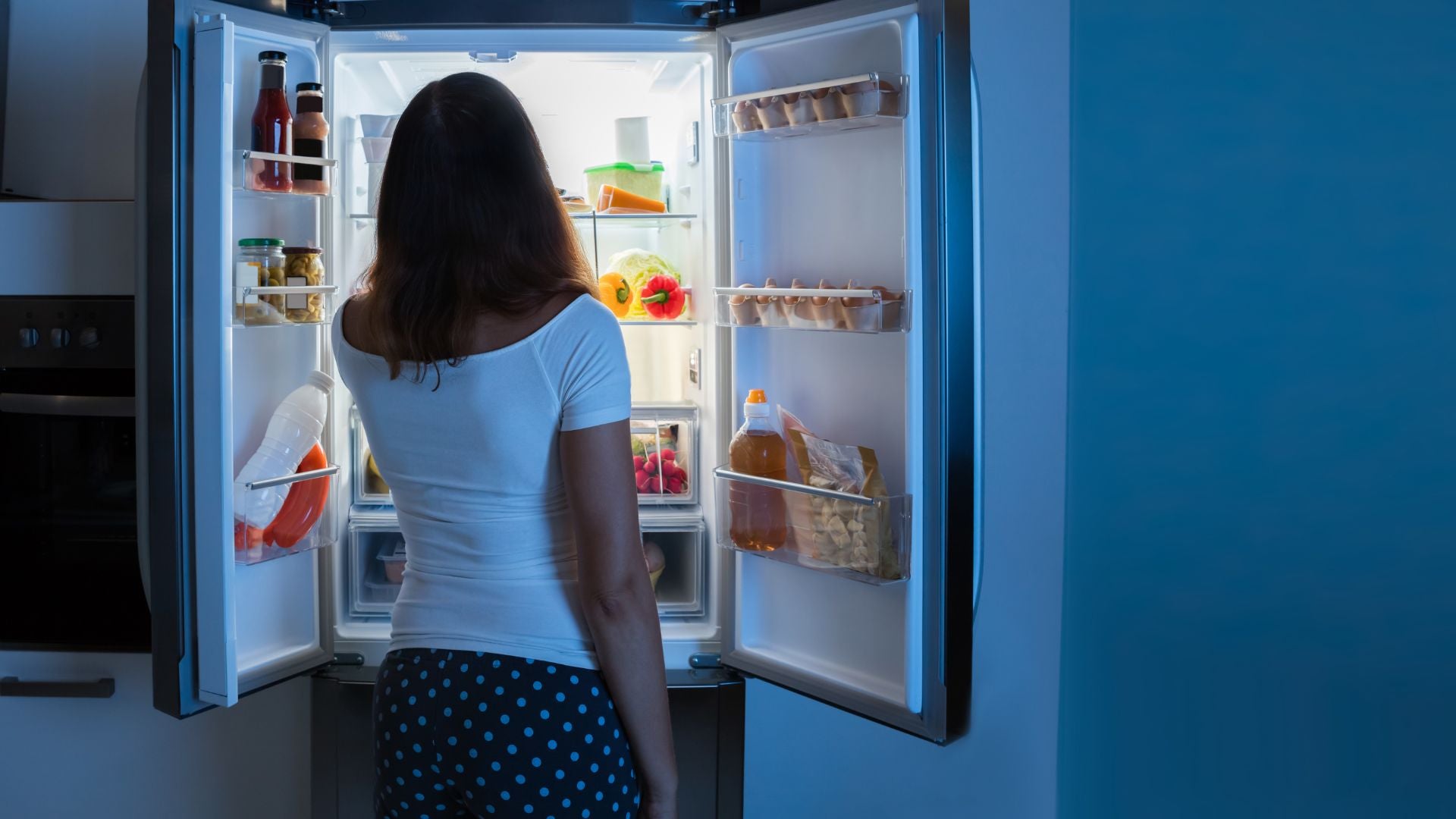Somnambulisme alimentaire : symptômes, diagnostic, solutions