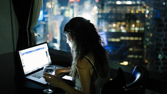 Travailler en décallé : facteur des troubles du rythme circadien